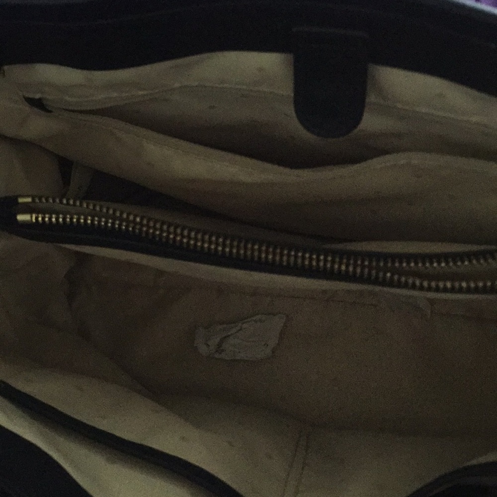 Purse - Picture 2 of 3